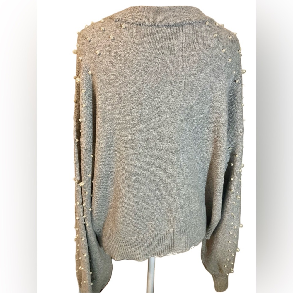 Long Sleeve Pearl Sweater (Chelsea & Violet?) - Picture 11 of 15